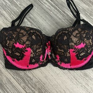 Victoria’s Secret size sz 32C hot pink and black lace bra beautiful balconet